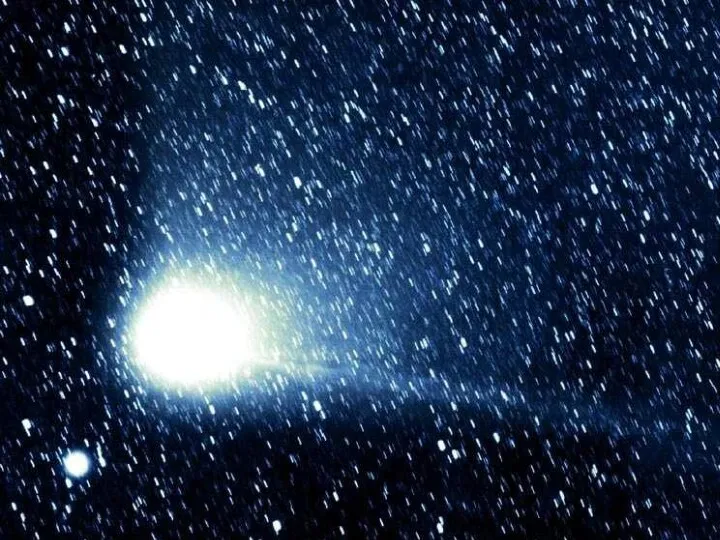 Снимок кометы Галлея