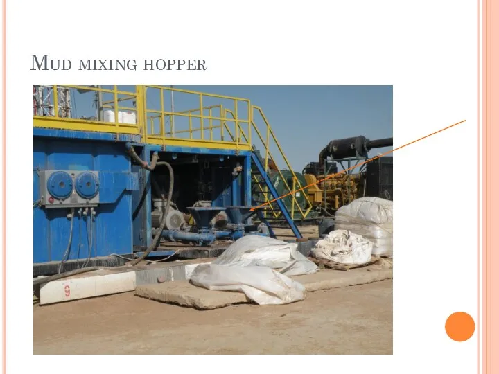 Mud mixing hopper