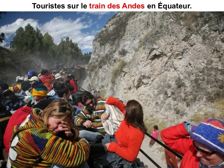 Touristes sur le train des Andes en Équateur.