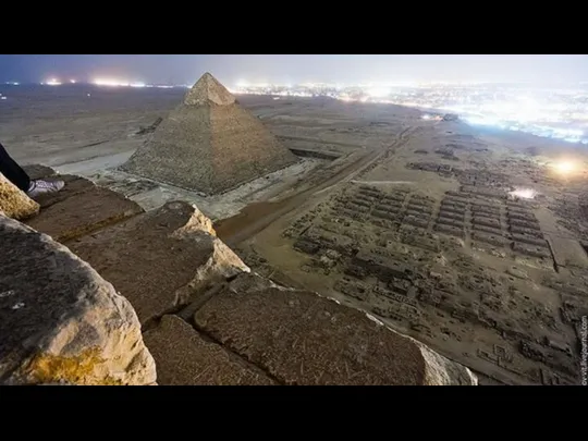 О ПИРАМИДЕ Пирамида называется «Ахет-Хуфу» — «Горизонт Хуфу». Состоит из